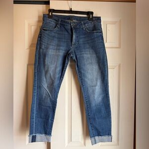 Kut from the Kloth Women’s Distressed Straight Leg Ankle Denim Jeans